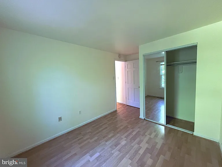 11 Wimbledon Ct — Photo 14