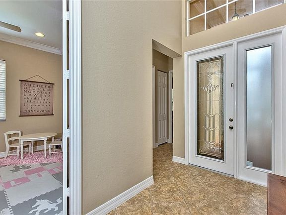 4th image of 11184 Sand Pine Ct