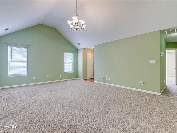4th image of 471 Connemara Trail Unit B