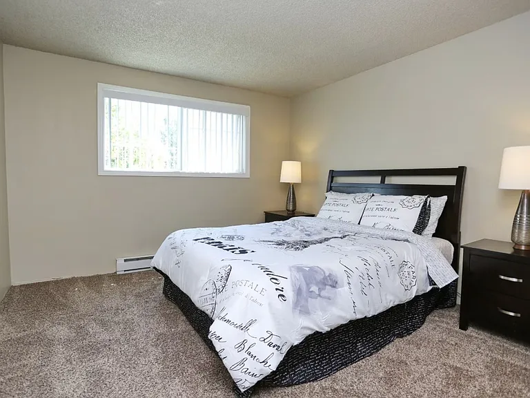 Heather Ridge Apartments — Photo 57