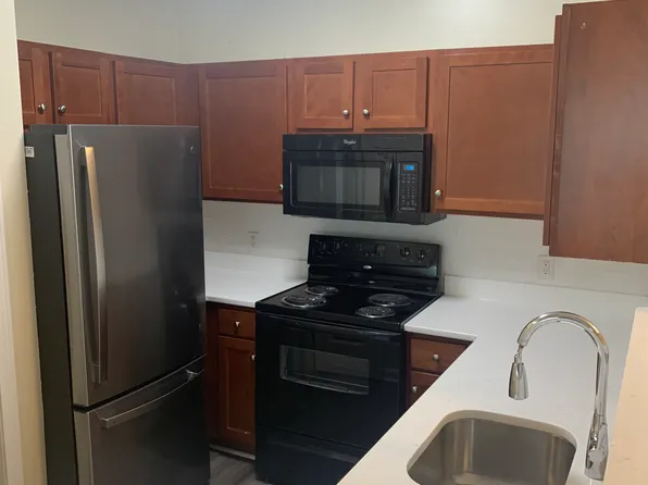 (undisclosed Address), Andover, MA 01810