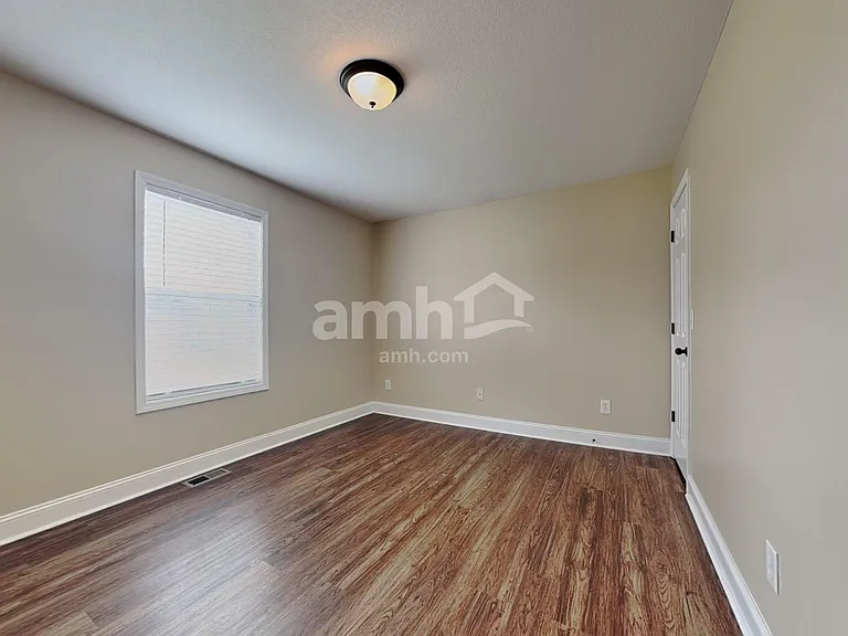 4114 Oakstone Ln — Photo 11