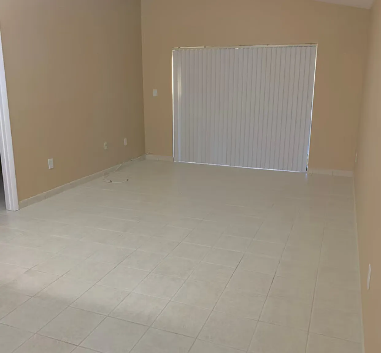 3 bed, 1144 sqft, $2,800 — Photo 3