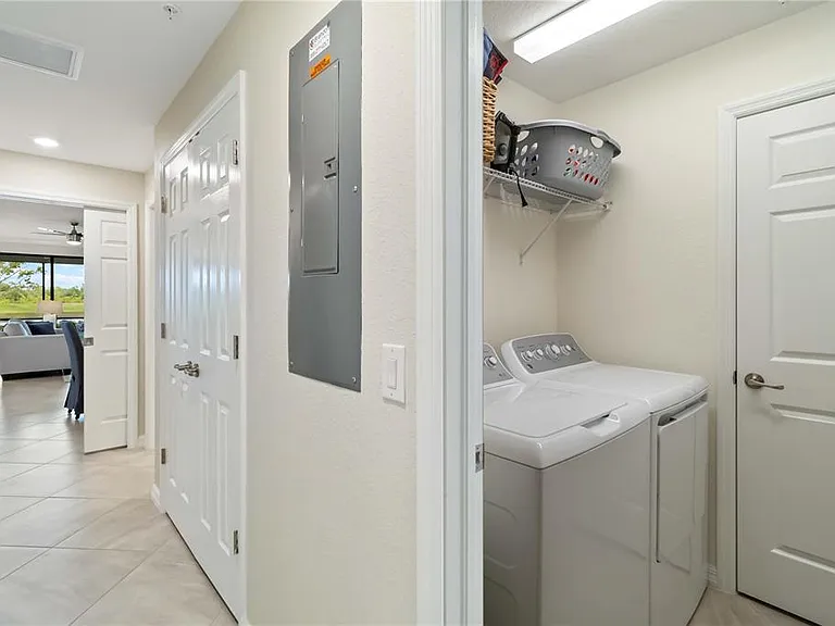 10805 Tarflower Dr #101 — Photo 35