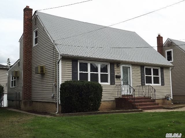 1st image of 503 Whittier St