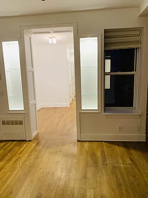 Rented by Voro New York | media 17