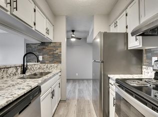 10826 Spaulding Plz #16, Omaha, NE 68164