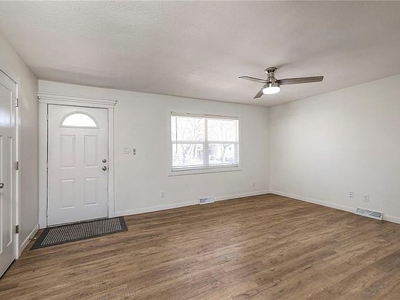 3rd image of 16506 Greenwald Ct