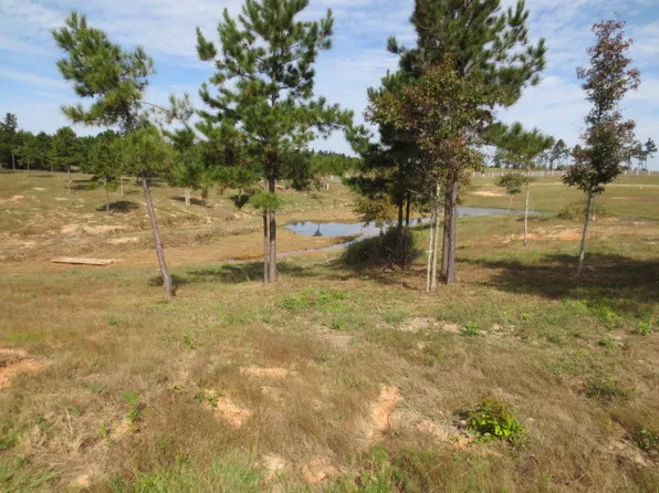 7 Jones Cir, Ellisville, MS 39437