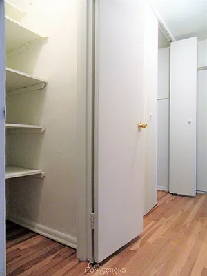 Rented by City Connections Realty | media 4