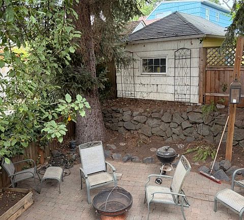 5th image of 3319 SE Waverleigh Blvd