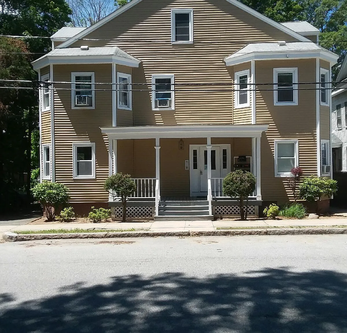 52-54 Webster St — Photo 1