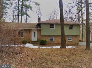 7574 Stein Rd, Zionsville, PA 18092