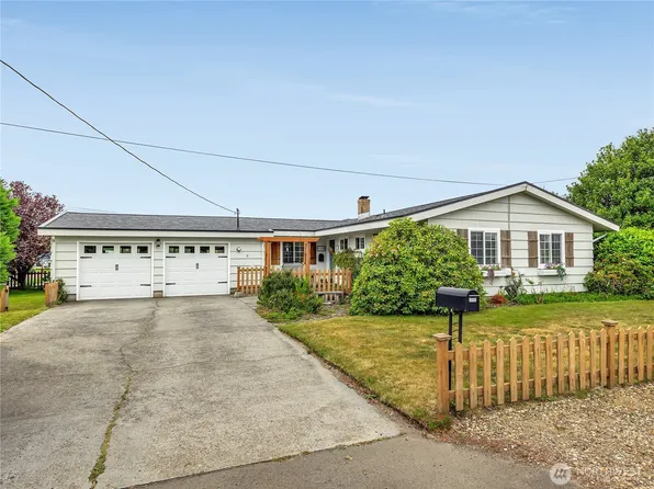 111 S WASHINGTON Avenue, Long Beach, WA 98631