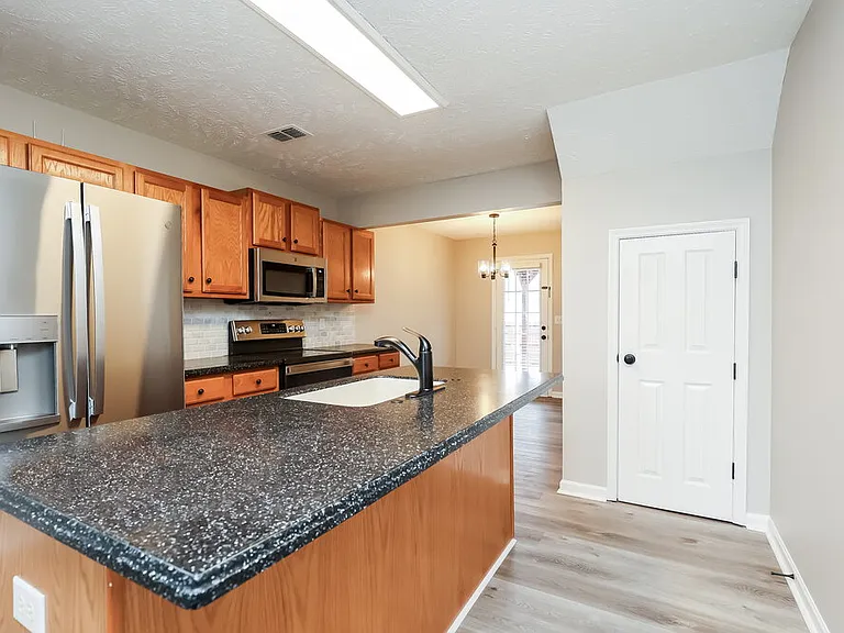 4824 Nina Marie Ave — Photo 7