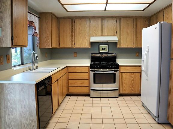 Kitchen a