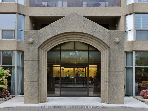 1800 The Collegeway #1401, Mississauga, ON L5L 5S4