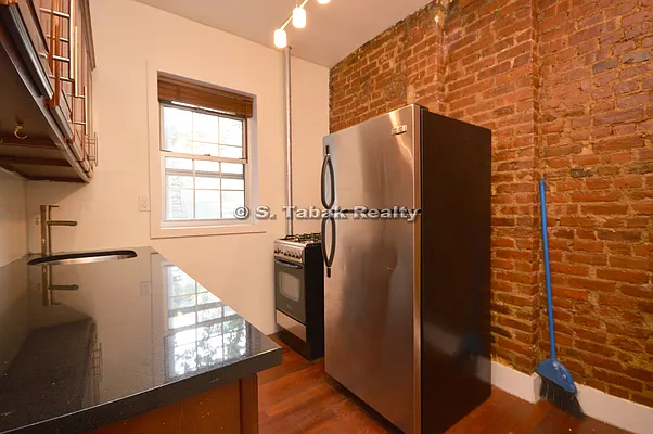 Rented by Steven C Bohbot, LREB | media 75