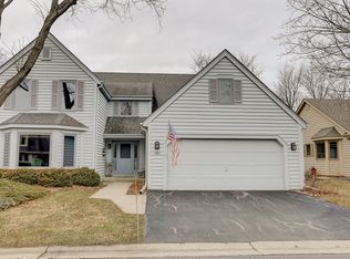5403 Wolfberry Cir #5403, Greendale, WI 53129