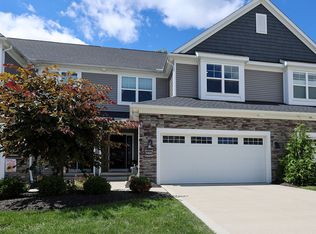 9450 Aquila Ct, Broadview Heights, OH 44147