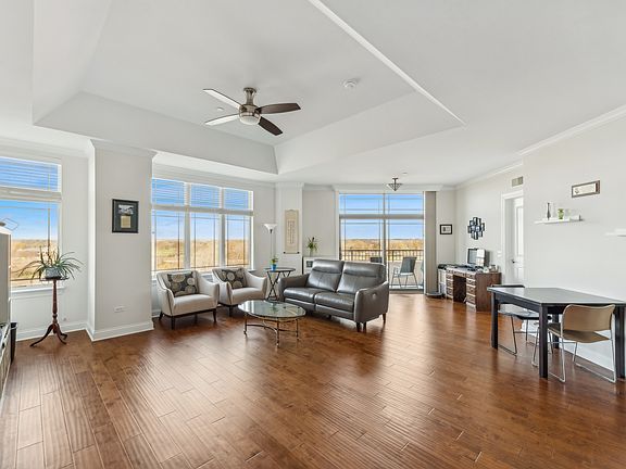 2nd image of 100 Prairie Park Dr APT 706