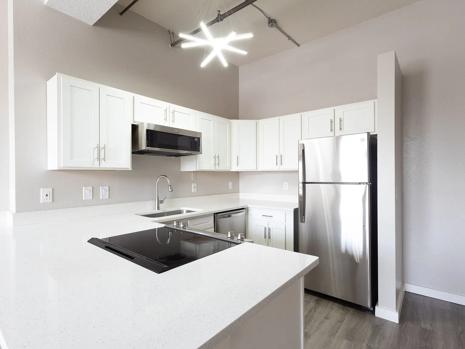 Ide Lofts — Photo 3