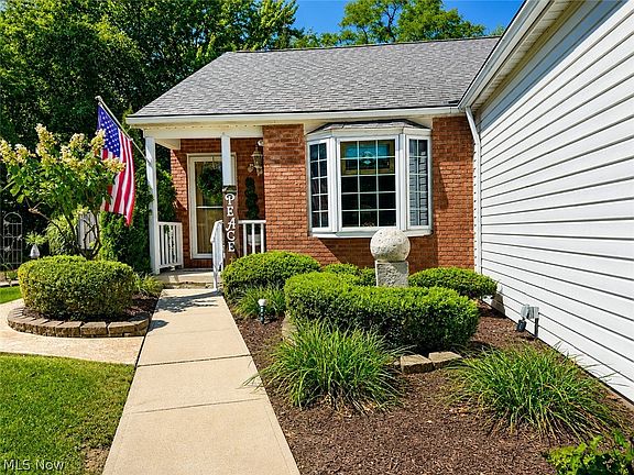 2nd image of 12546 Woodberry Ln