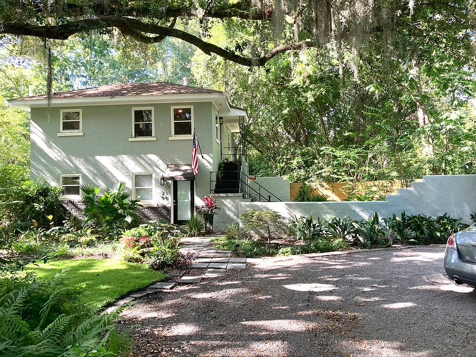 1st image of 2190 Saint James Dr