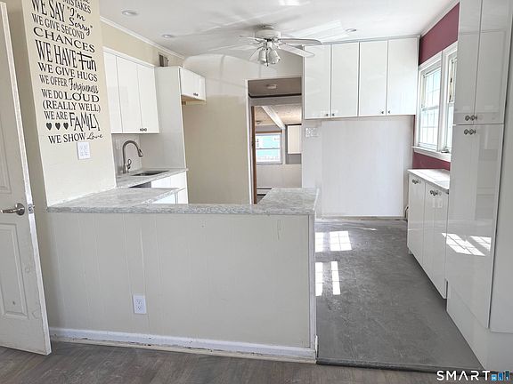 4th image of 25 Albin Road