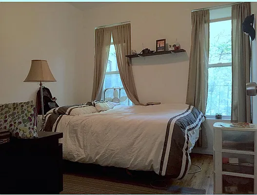 Rented by Dream NYC LLC | media 12