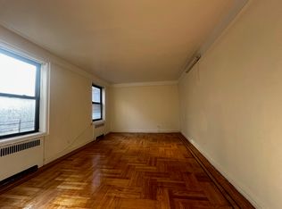 65-20 Booth St #5G, Rego Park, NY 11374