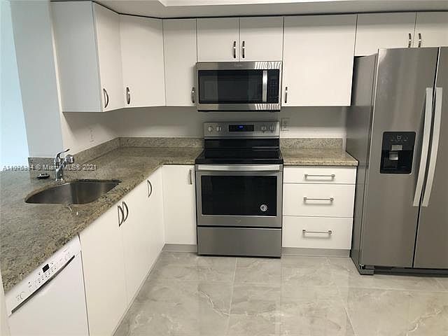 1st image of 16171 Blatt Blvd APT 303
