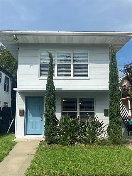 1st image of 212 Columbia Dr APT B