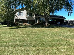 128 Janice Dr, Mount Airy, NC 27030