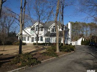 67 Champlin Ave, Bellport, NY 11713