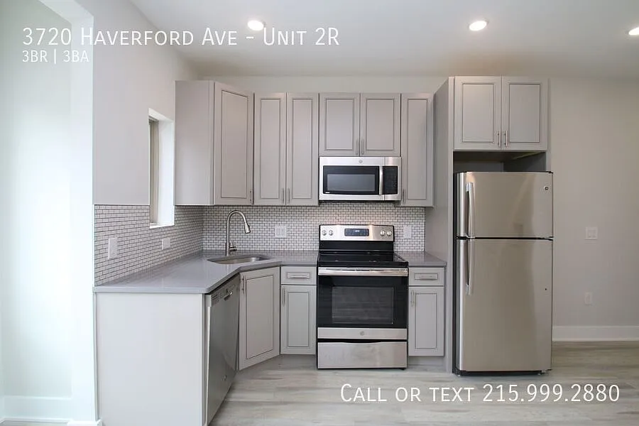 Welcome to 3720 Haverford Ave! Shared Roof top access! — Photo 3