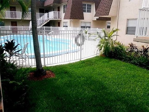 3rd image of 4522 SW 54th St APT 703K