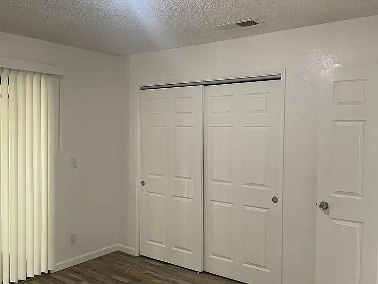 241 W Tulare Ave #D — Photo 21