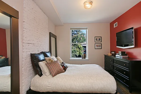 Sold by Corcoran | media 4