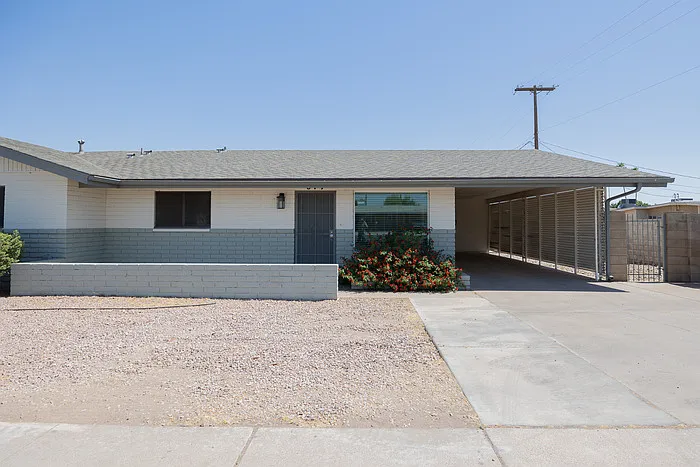 617 E Brown Rd — Photo 2