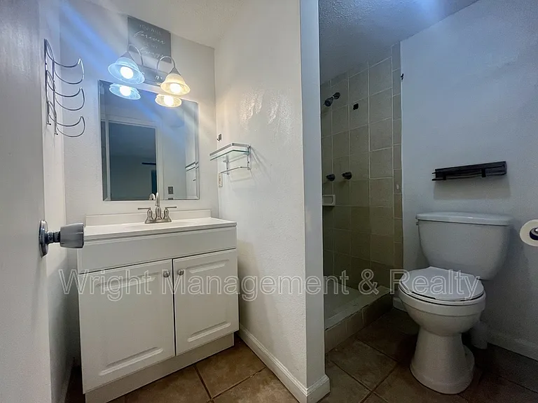 3716 Cedarwood Dr — Photo 11
