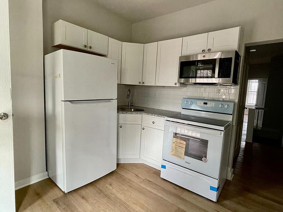 1st image of 5325 W Stiles St #2
