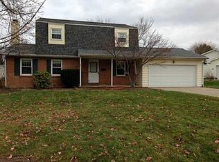 3531 Breezeway Dr, Erie, PA 16506