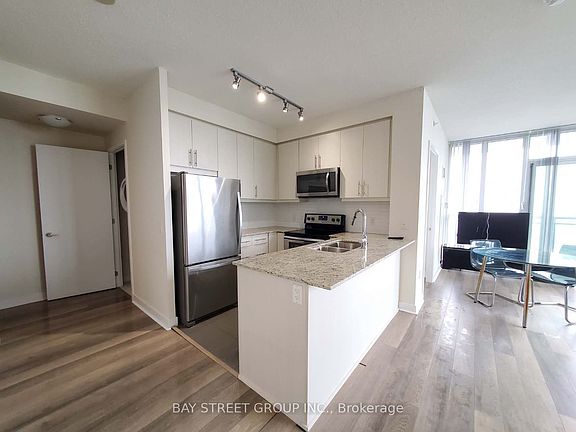 5th image of 3975 Grand Park Dr #2307