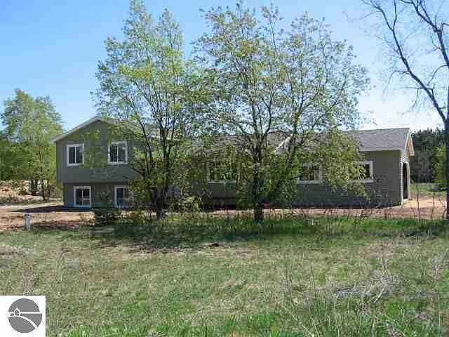 1st image of 2911 Elizabethtown Dr