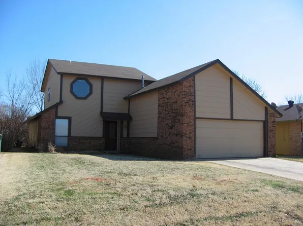 816 Lapwing Rd, Edmond, OK 73003