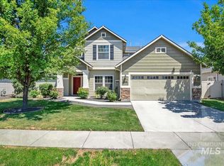 1128 W Creekbury Dr, Meridian, ID 83646