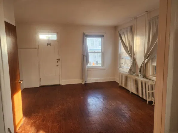414 E Market St #1, Pottsville, PA 17901