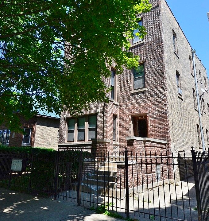 1st image of 2323 N Sawyer Ave #2F
