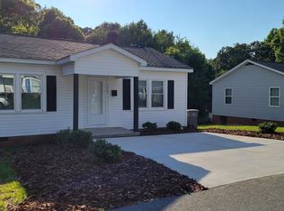 1007 Harris St, Kannapolis, NC 28081